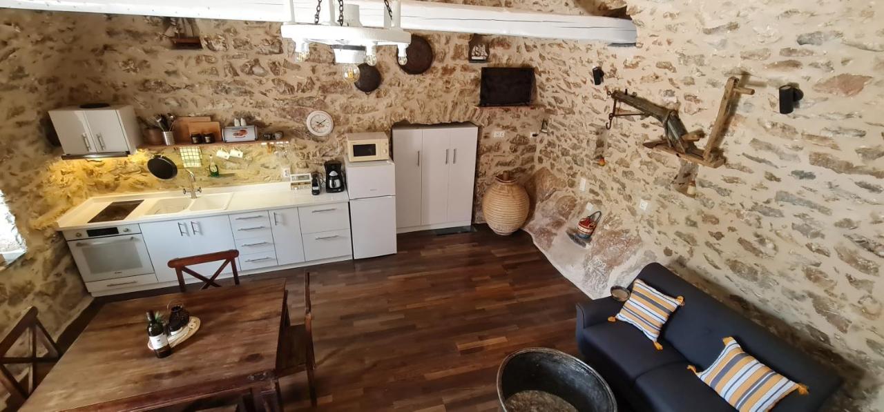 Olive Oil Mill Apartment Kokkala Exterior foto
