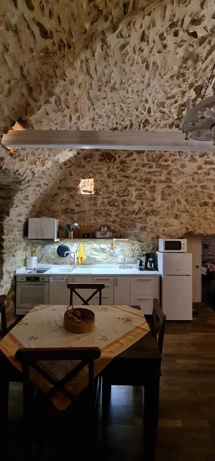 Olive Oil Mill Apartment Kokkala Exterior foto